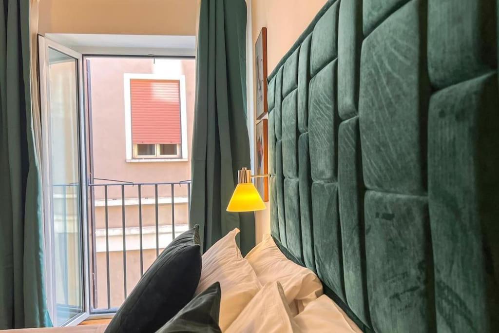 Studio Flat - Piazza San Cosimato By Yourhost 罗马 外观 照片